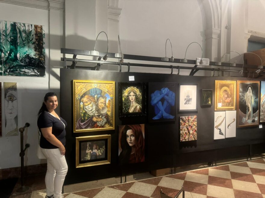 Grande successo! “CONTEMPORANEA – INTERNATIONAL ART” GROUP EXHIBITION | AUGUST 2024 VENICE EX CHIESA SAN LEONARDO by JAMES CASTELLI